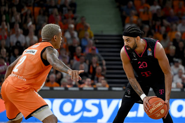 队在新赛季 队在新赛季