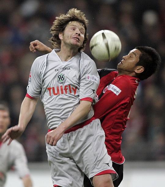 例如安家杰 例如安家杰