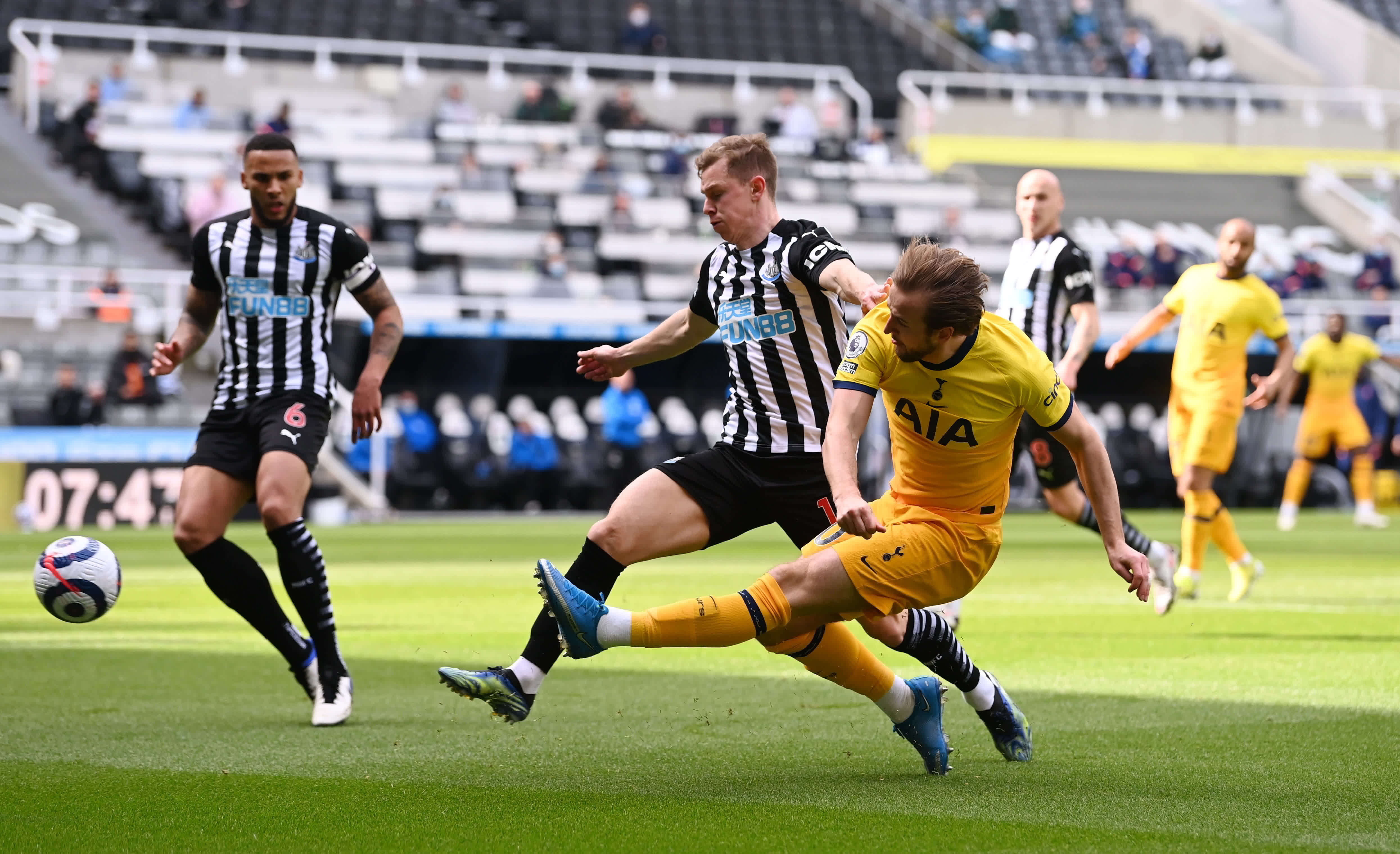 力与克里斯 力与克里斯